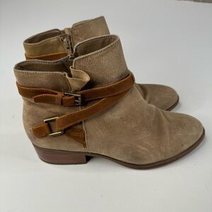 Lauren Ralph Lauren Light Tan Suede Ankle Boots with Decorative Straps Size‎ 8.5